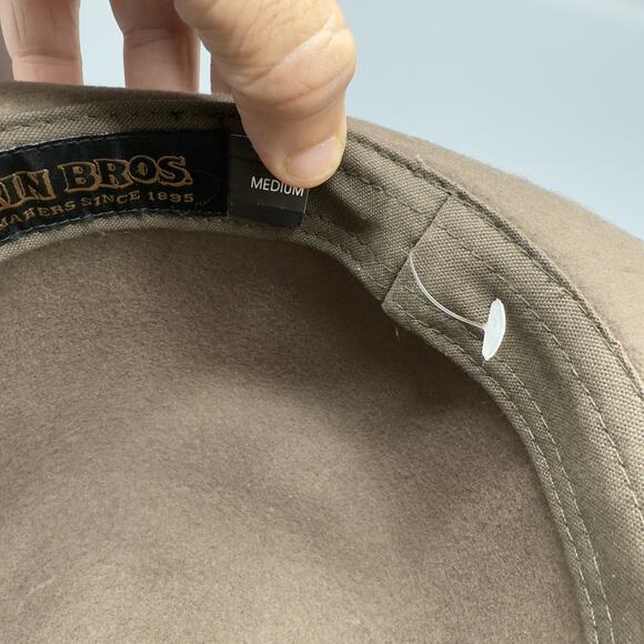 Goorin Bros Wool Fedora Hat Medium Brown Gray Band Feather Accent New with Box - Picture 9 of 10